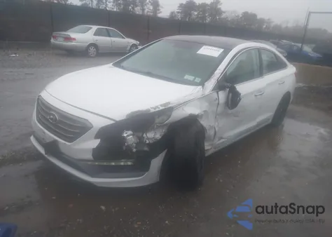 2017 Hyundai Sonata Sport z USA, uszkodzony, nr VIN 5NPE34AF8HH564503